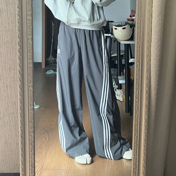 Adidas Grey Sports Pants Women's Size M - Picture 6 of 7